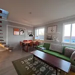 Homely Flat With Amazing Views