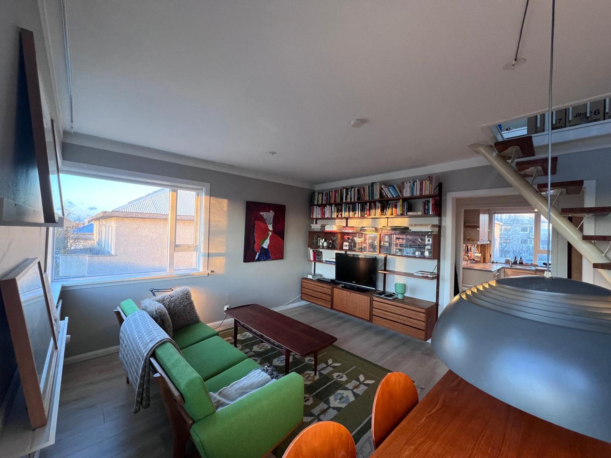 Apartment Homely Flat With Amazing Views *